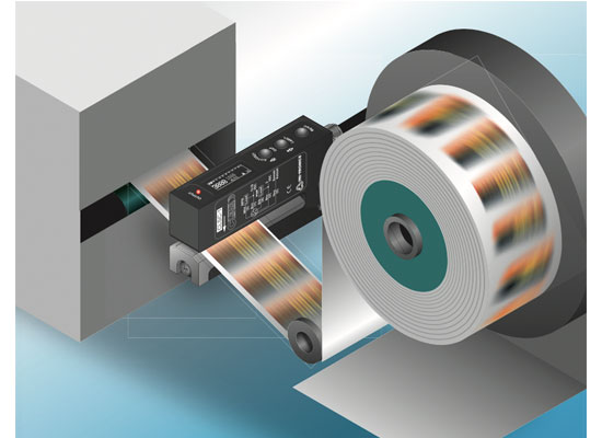 Sensor for label detection